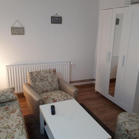 Apartman Ana Slavonski Brod Exteriör bild