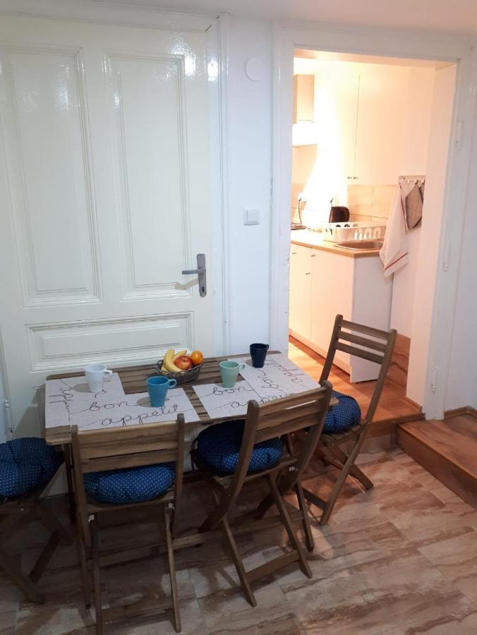 Apartman Ana Slavonski Brod Exteriör bild