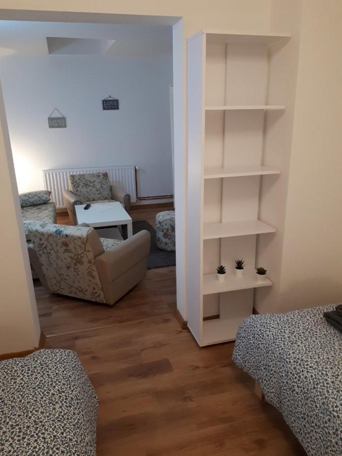 Apartman Ana Hotell Slavonski Brod Exteriör bild